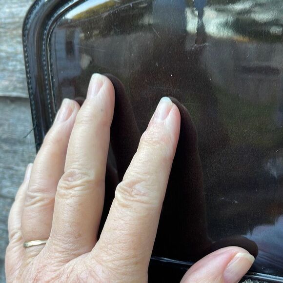 Vintage double sided kiss lock marbled faux leather bag. - Picture 8 of 8